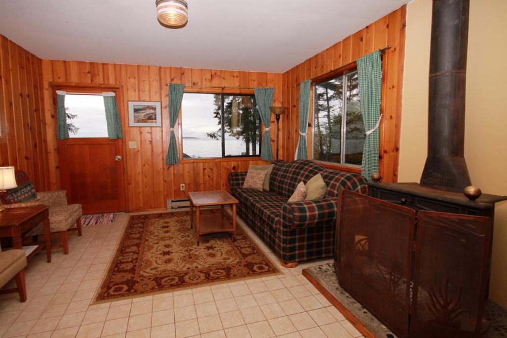 North Beach Inn Eastsound Room photo
