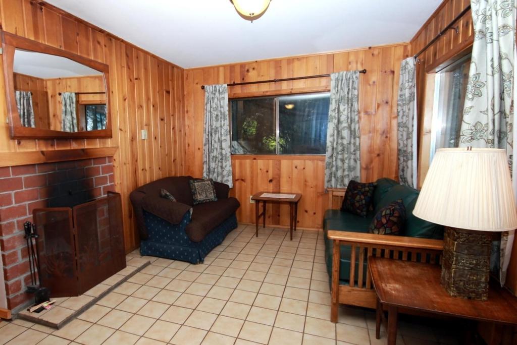 North Beach Inn Eastsound Room photo