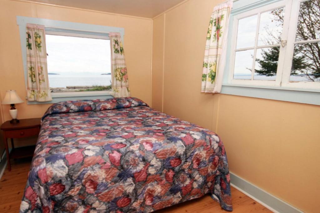 North Beach Inn Eastsound Room photo