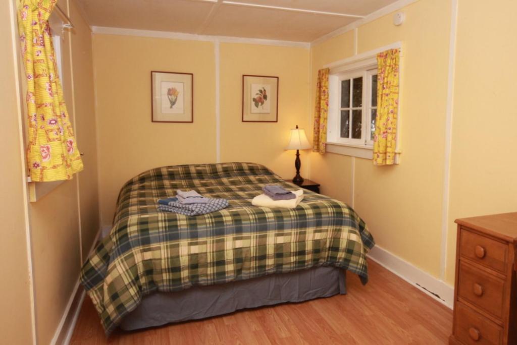 North Beach Inn Eastsound Room photo