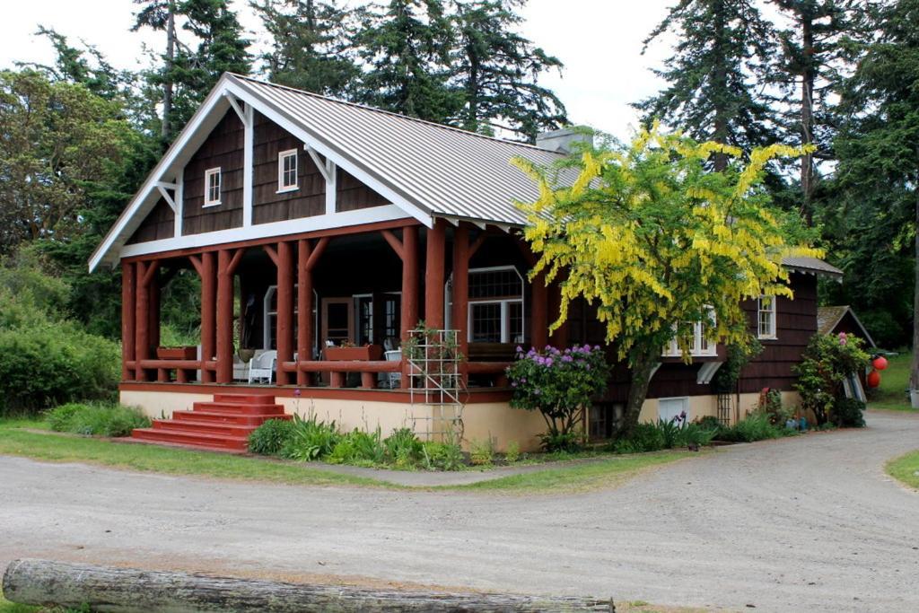 North Beach Inn Eastsound Exterior photo