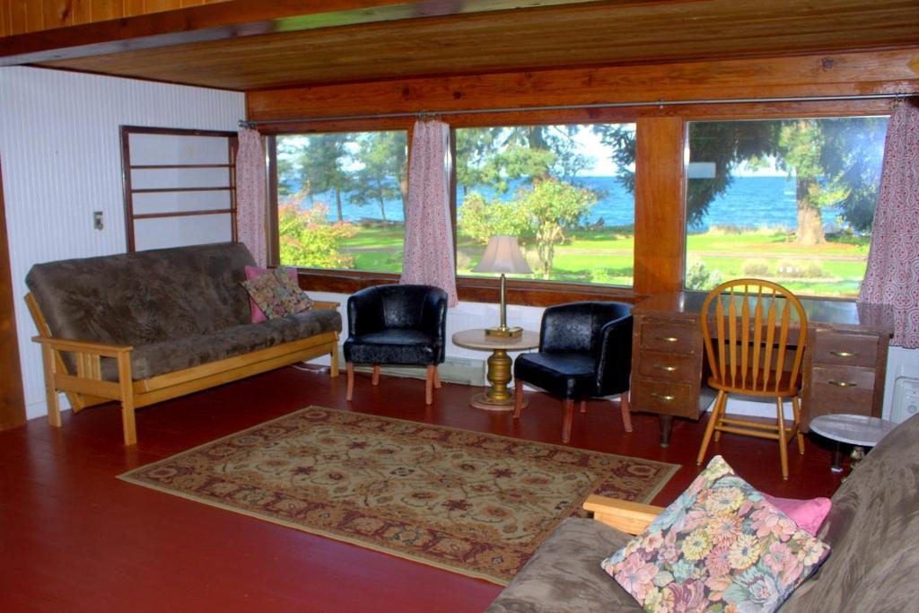 North Beach Inn Eastsound Room photo